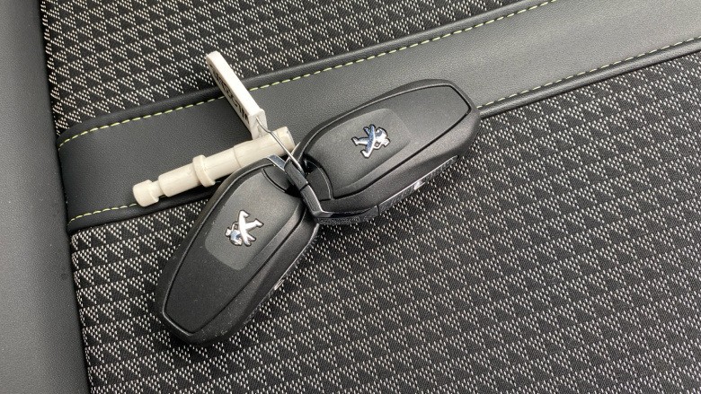 Peugeot 208 1.2 PureTech 100 GT 5dr EAT8 Petrol Hatchback